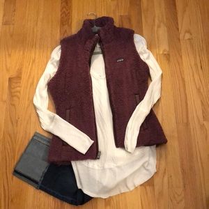 EUC Plum Los Gatos fuzzy vest